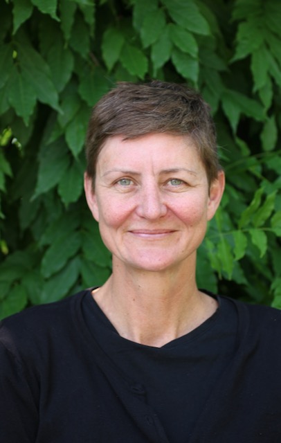 Dr. Jessica Stapley